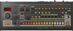 Drum machine Roland Boutique TR-08