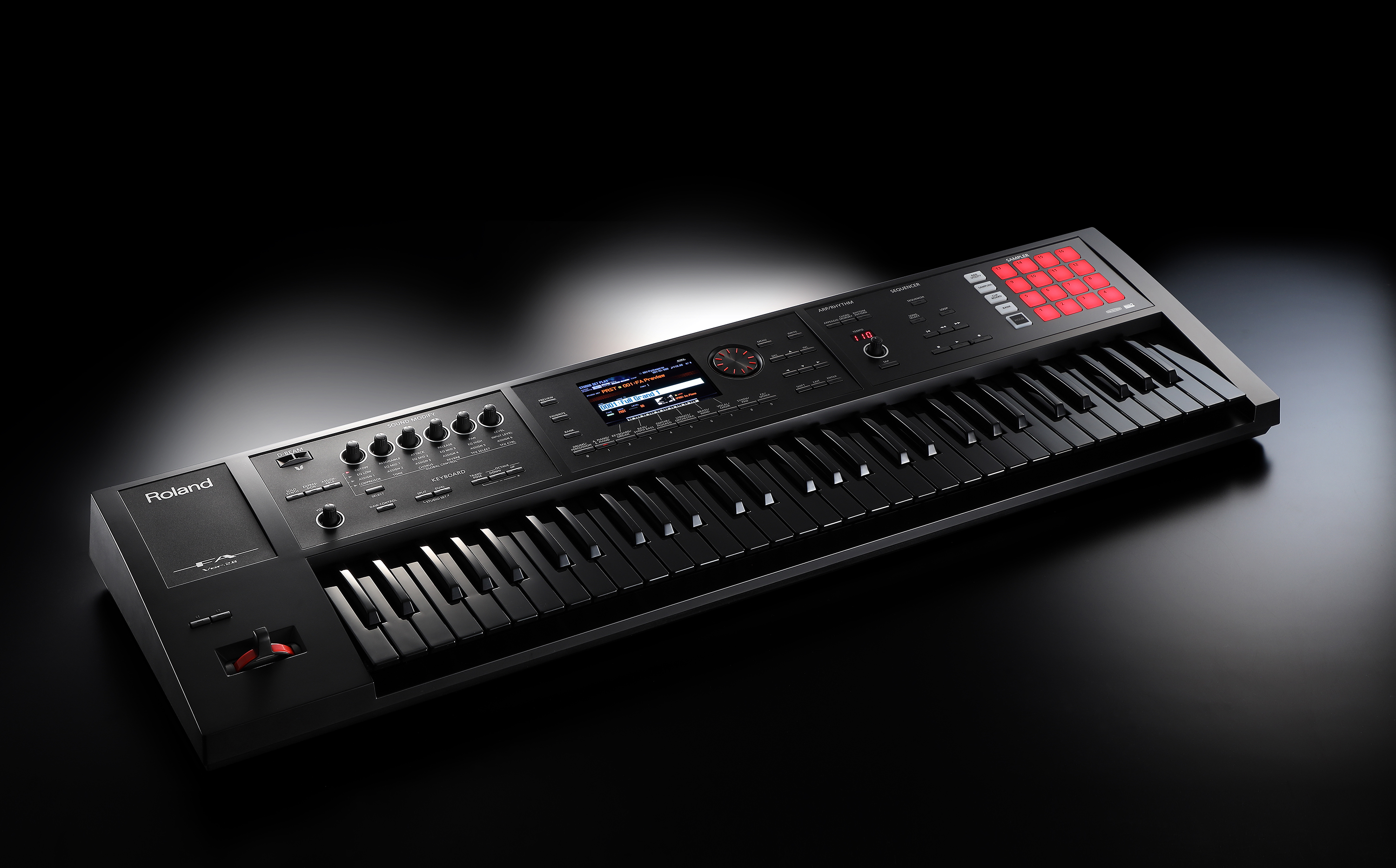 Roland Fa-06b - Workstation - Variation 1