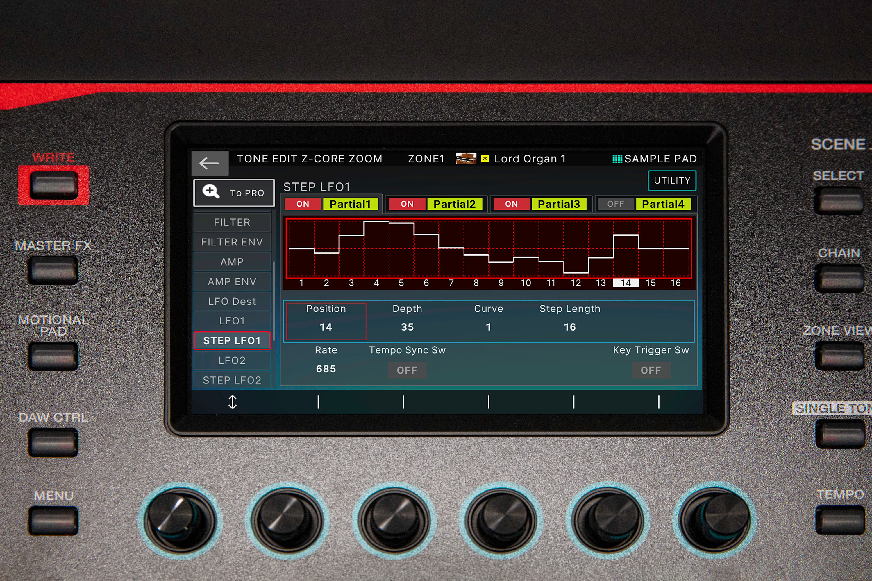 Roland Fantom-07 - Workstation - Variation 5