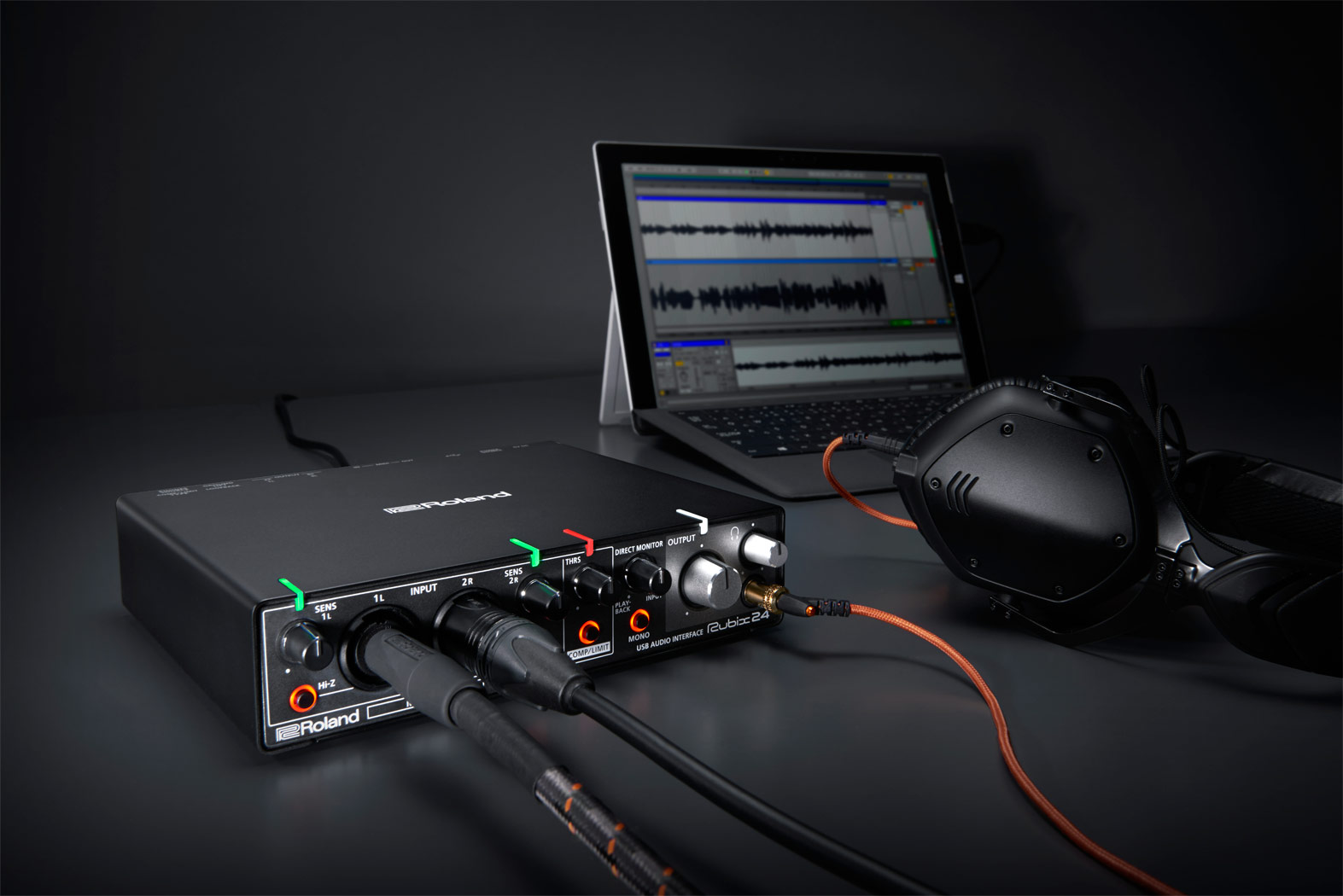 Roland Rubix24 + X-TONE XS-Studio + cable XLR 3m Home studio set