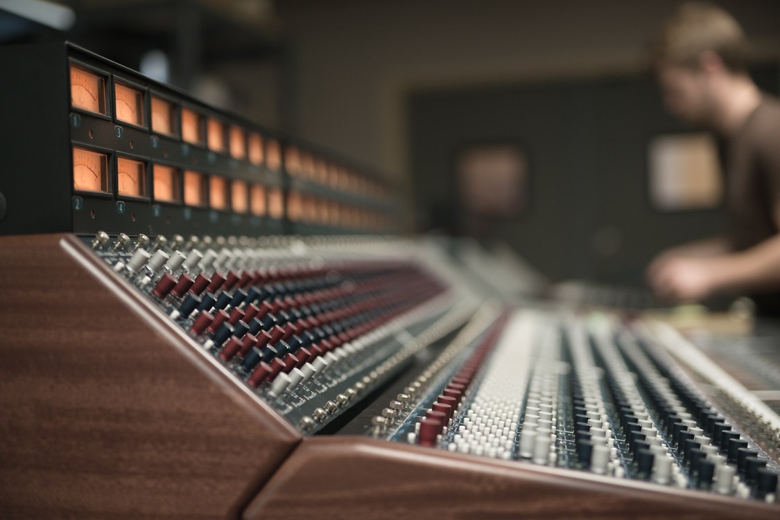 Rupert neve design Shelford 5051 Inductor EQ / Compressor Rupert neve design Shelford 5051 Inductor EQ / Compressor