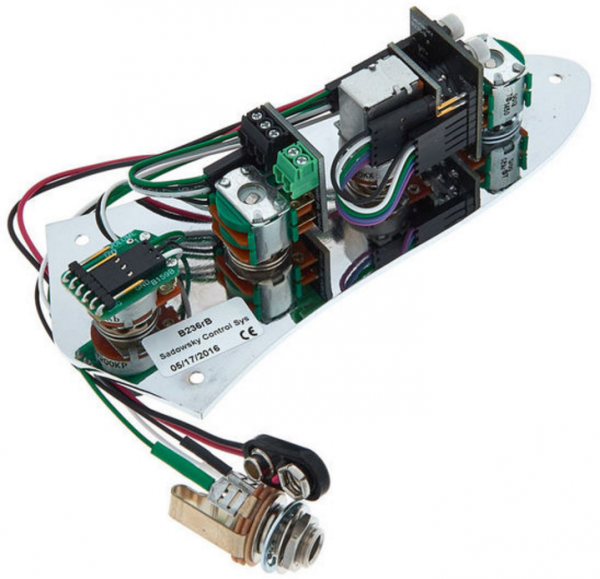 Sadowsky Onboard Bass Preamp 4Knob Bass preamp