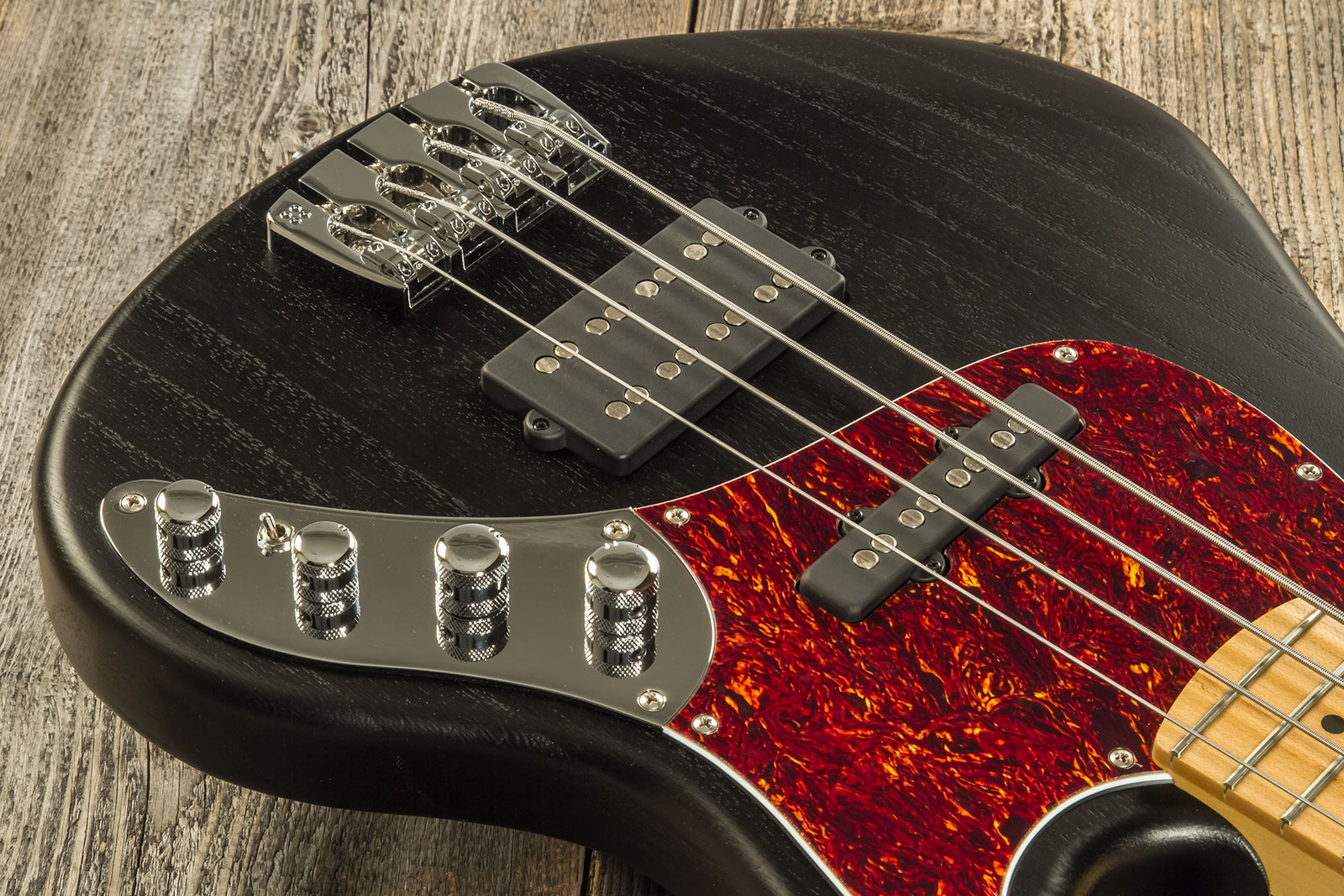Sandberg California Tm4 Super Light Black Dots 4c All Active Mn - Matt Black - Solid body electric bass - Variation 3