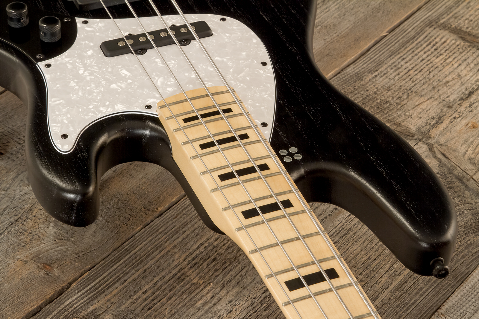 Sandberg California Tm4 Superlight Black Blocks 4c All Active Mn - Matt Black - Solid body electric bass - Variation 4