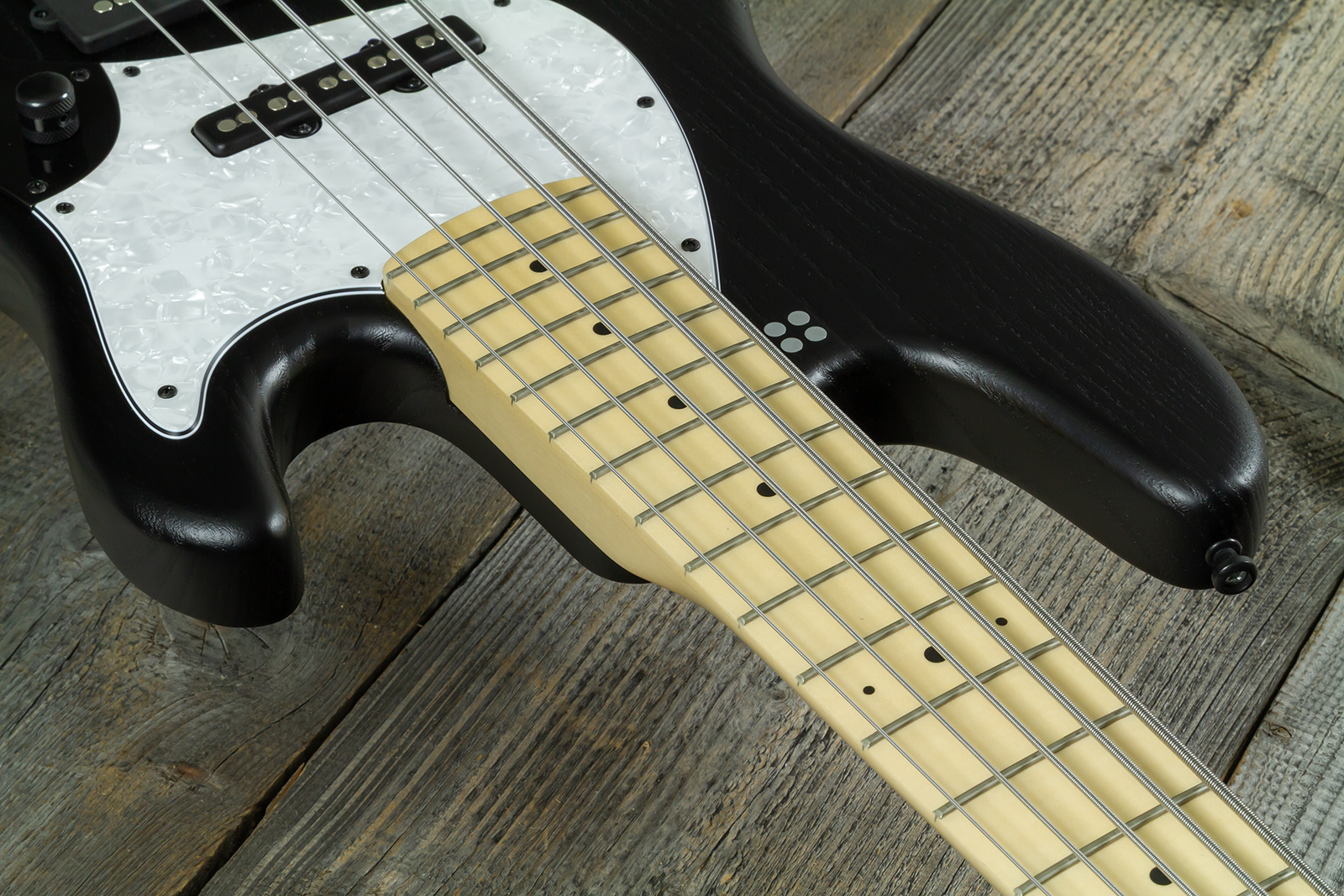 Sandberg California Tm5 Sl Superlight 5c All Active Mn #49436 - Black Matt - Solid body electric bass - Variation 4