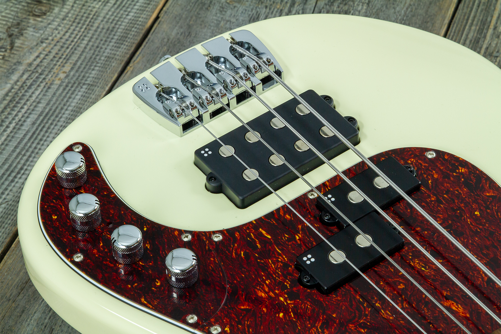 Sandberg California Vm4 Abalone Dots All 4c Active Rw - Highgloss Creme - Solid body electric bass - Variation 12