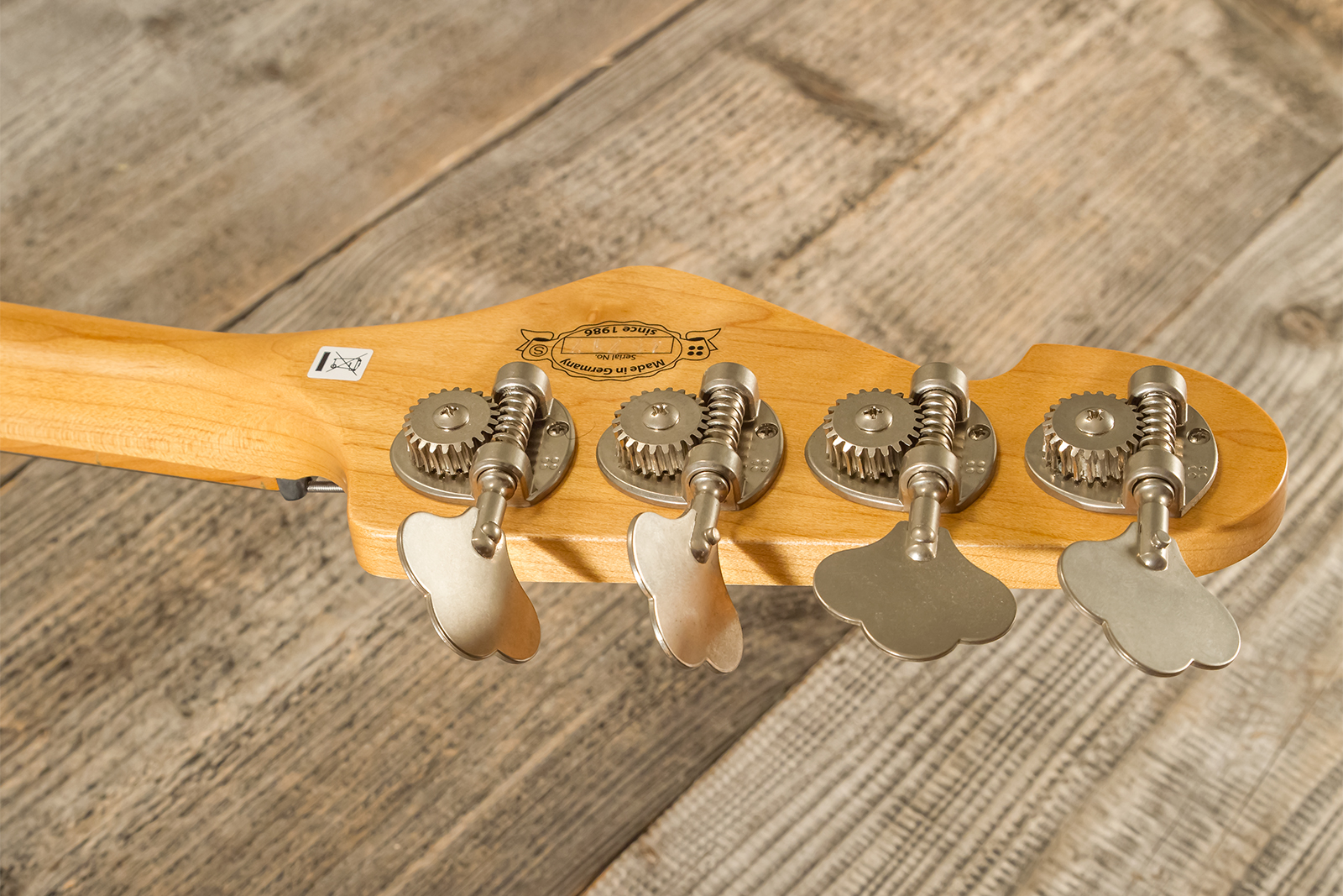 Sandberg Florence Bass 4c Shsc Mn - Soft Aged British Green - Solid body electric bass - Variation 10
