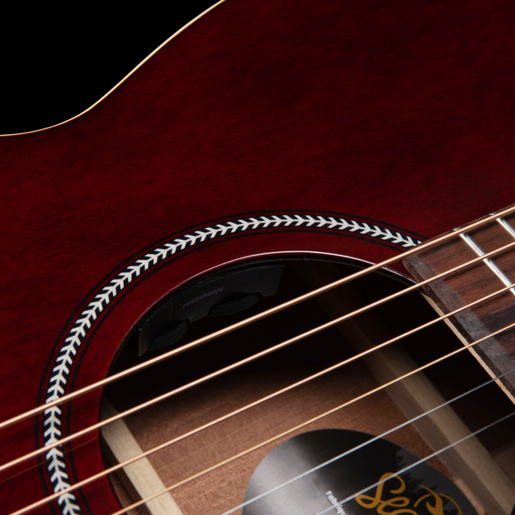 Seagull M6 Ch Eq Ltd Concert Hall Cedre Acajou Rw - Ruby Red Gloss Top - Folk guitar - Variation 3