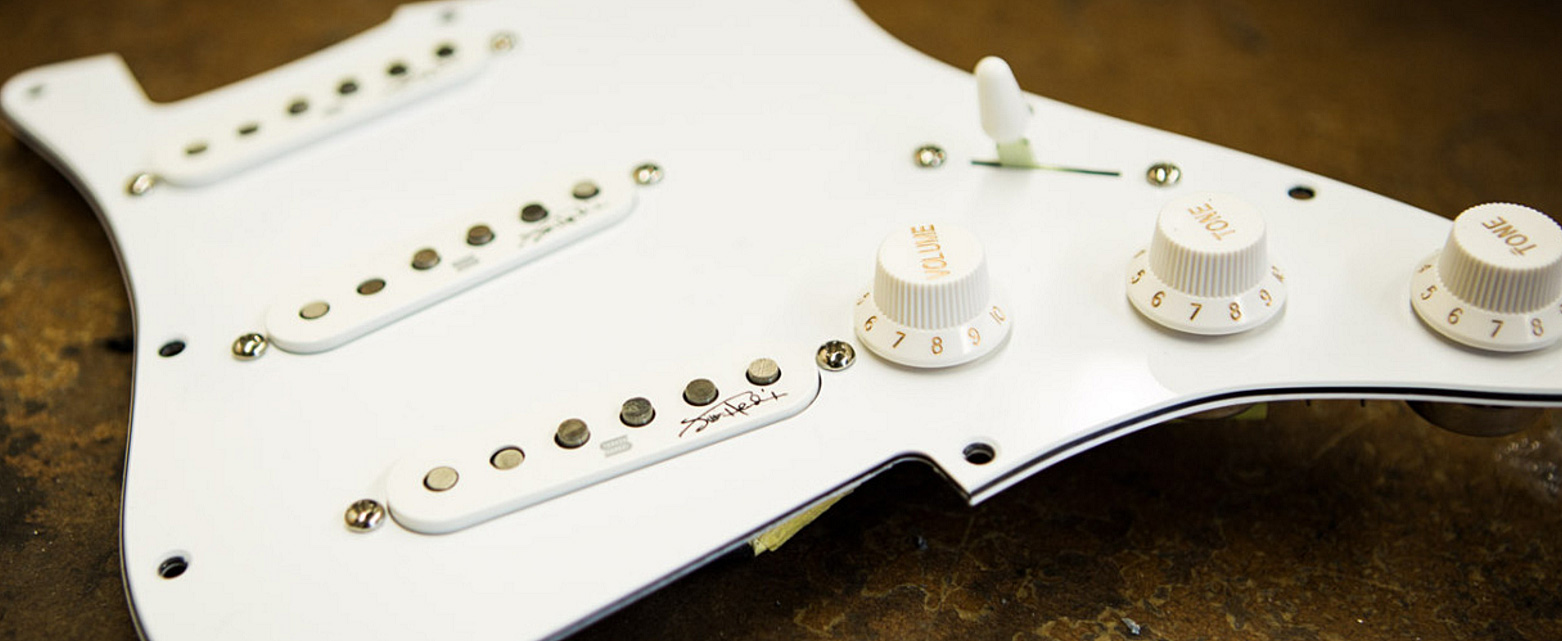 Seymour Duncan Jimi Hendrix Signature Loaded Pickguard Standard Style - Electric guitar pickup - Variation 1