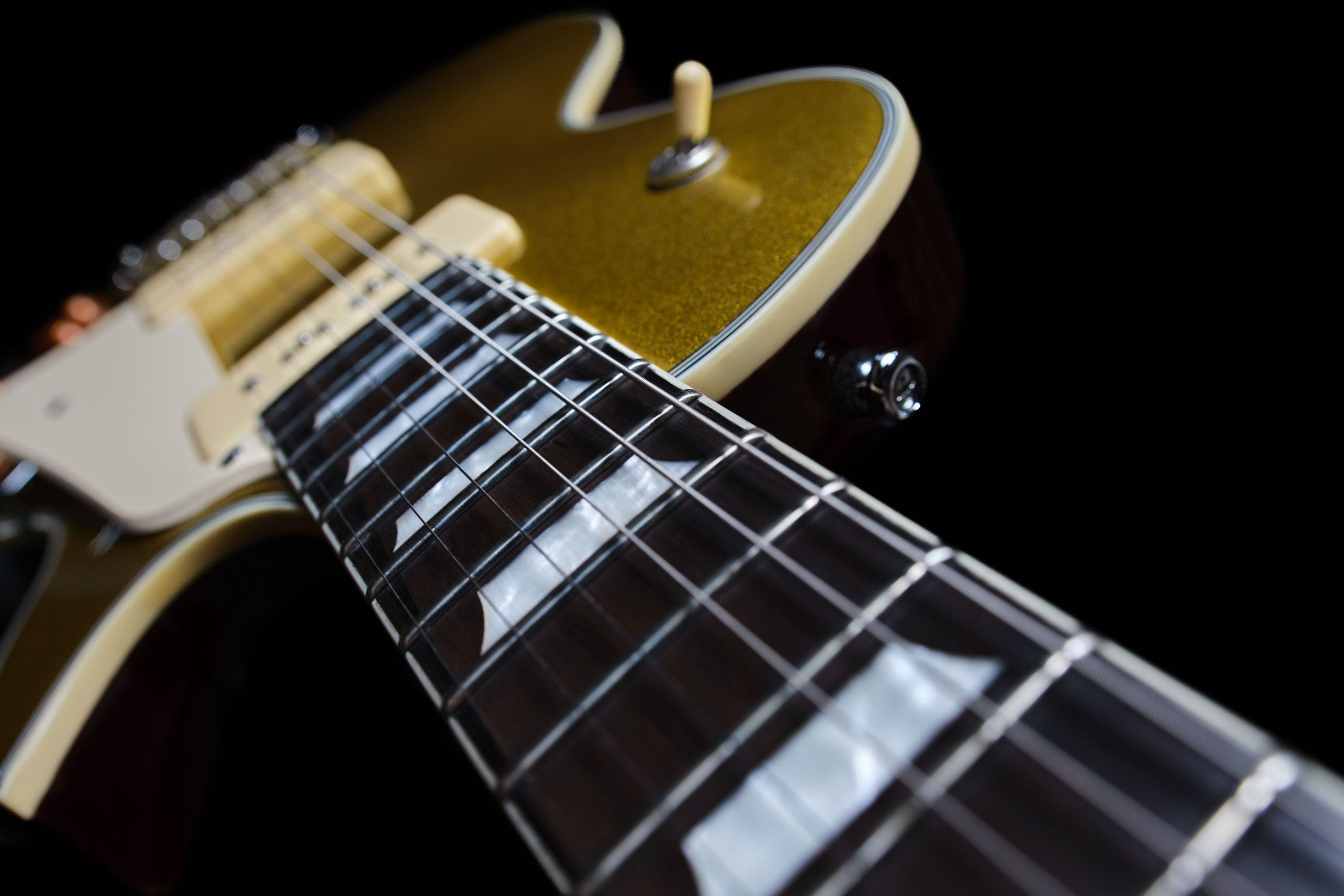 Sire Larry Carlton L7v Signature 2s P90 Ht Eb - Gold Top - Single cut electric guitar - Variation 3