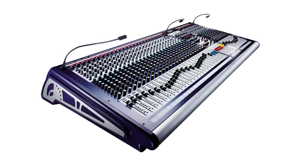 Soundcraft Gb4 40 Voies - Analog mixing desk - Variation 1