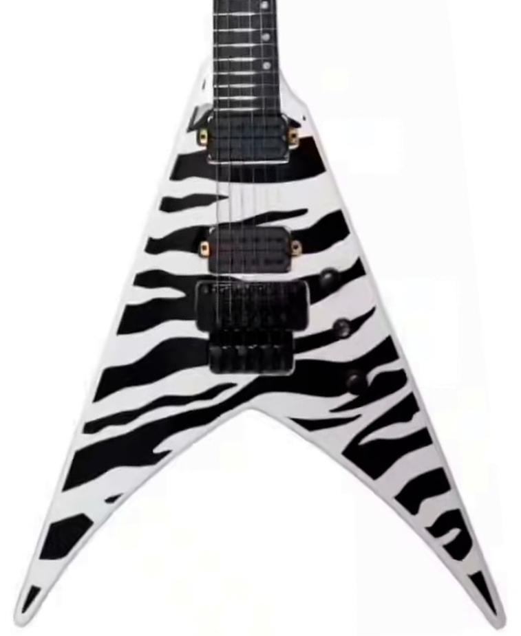 Metal electric guitar Spira guitars V-420 WHT Ltd - White Tiger