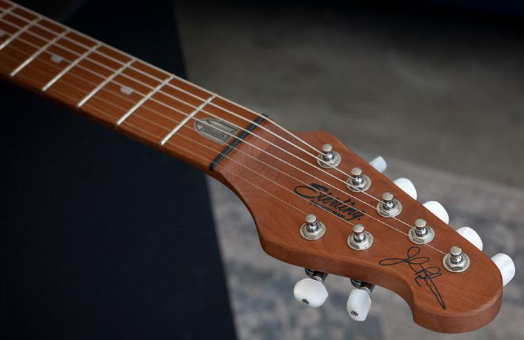 Sterling By Musicman John Petrucci Jp150 Signature Hh Trem Mn - Trans Black Satin - Metal electric guitar - Variation 1