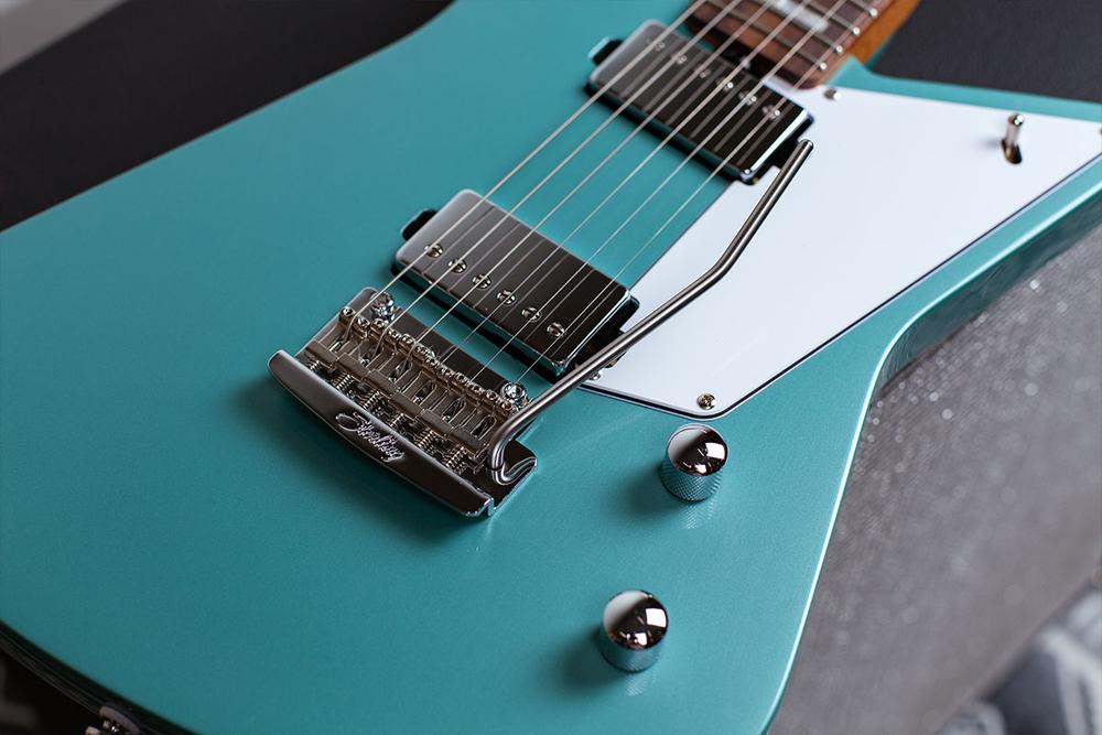 Sterling By Musicman Mariposa Hh Trem Rw - Dorado Green - Retro rock electric guitar - Variation 1