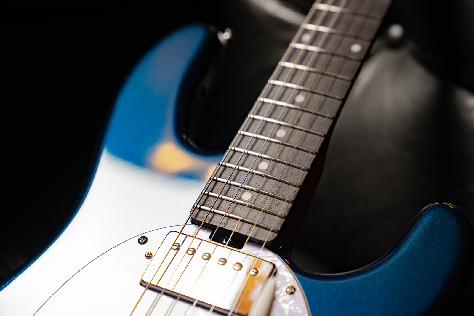 Sterling By Musicman Stingray Ii Trem Hh Rw - Blue Pearl - Str shape electric guitar - Variation 2