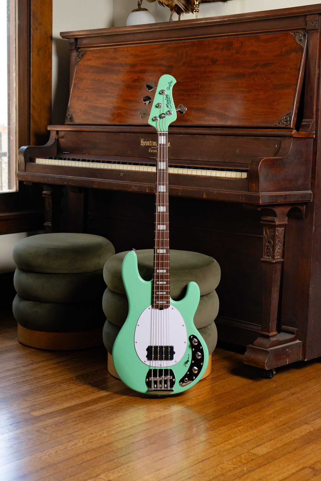 Sterling By Musicman Stingray4 Sub Series 1h Jat - Seafoam Green - Solid body electric bass - Variation 4