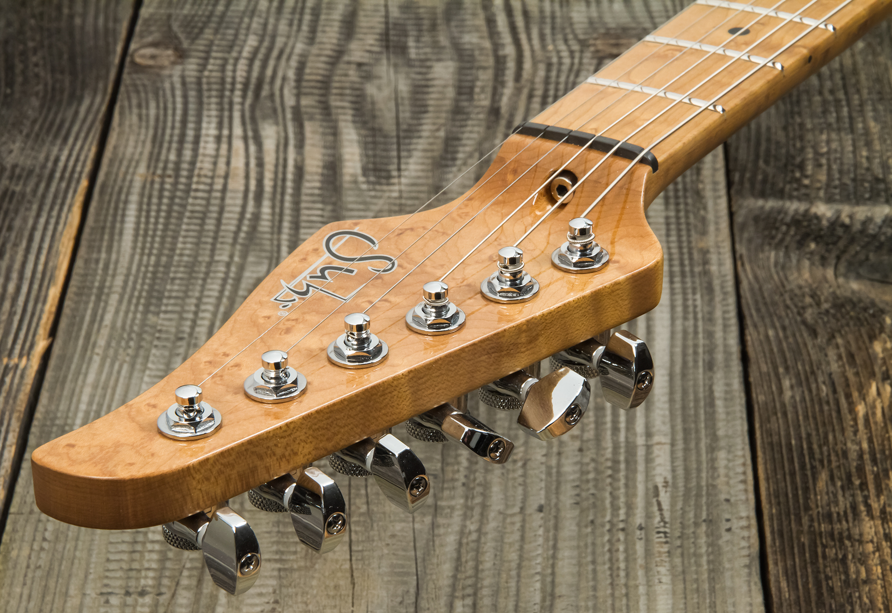 Suhr Classic S Paulownia 01-ltd-0021 Hss Trem Mn - 3 Tone Burst - Str shape electric guitar - Variation 7