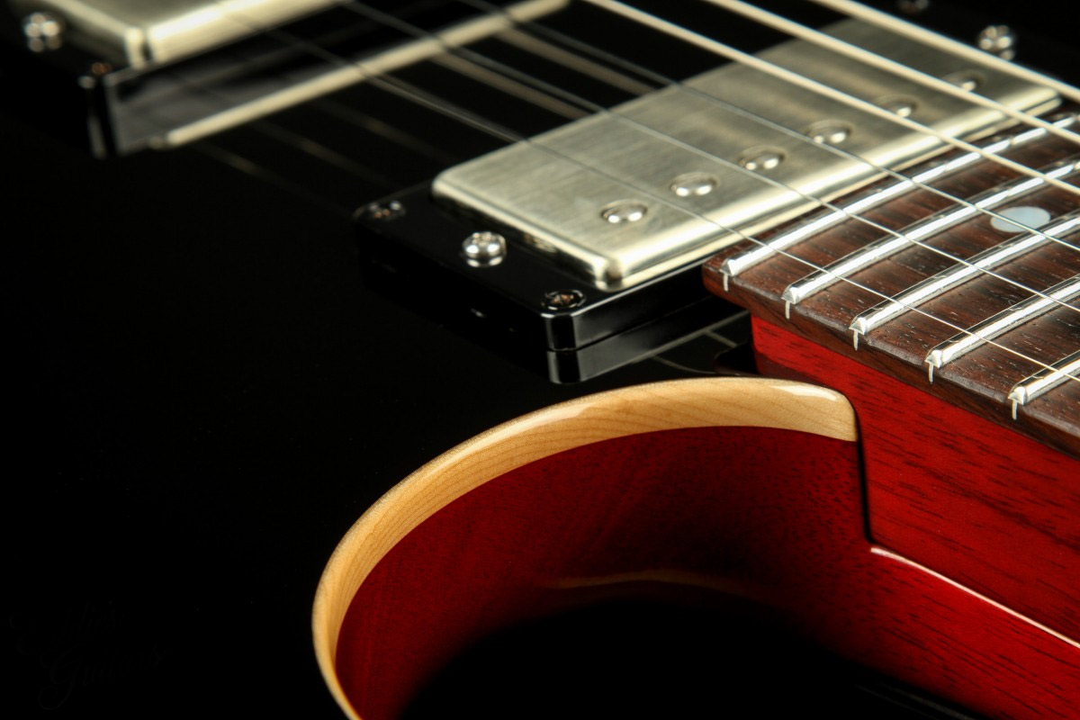 Suhr Pete Thorn Standard 01-sig-0007 Signature 2h Trem Rw - Black - Str shape electric guitar - Variation 3