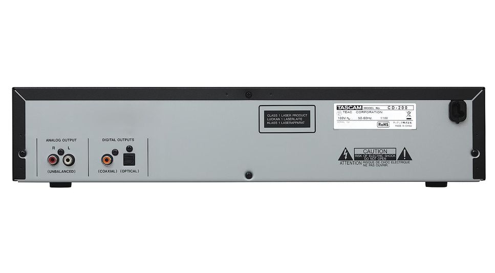Tascam Cd200 - CD Recorder in rack - Variation 2