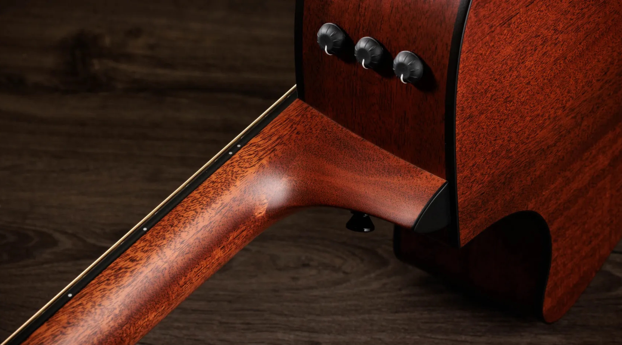 Taylor 324ce Baritone 6 Ltd Grand Auditorium Cw Tout Acajou Eb Es2 - Shaded Edgeburst Top Satin - Folk guitar - Variation 4