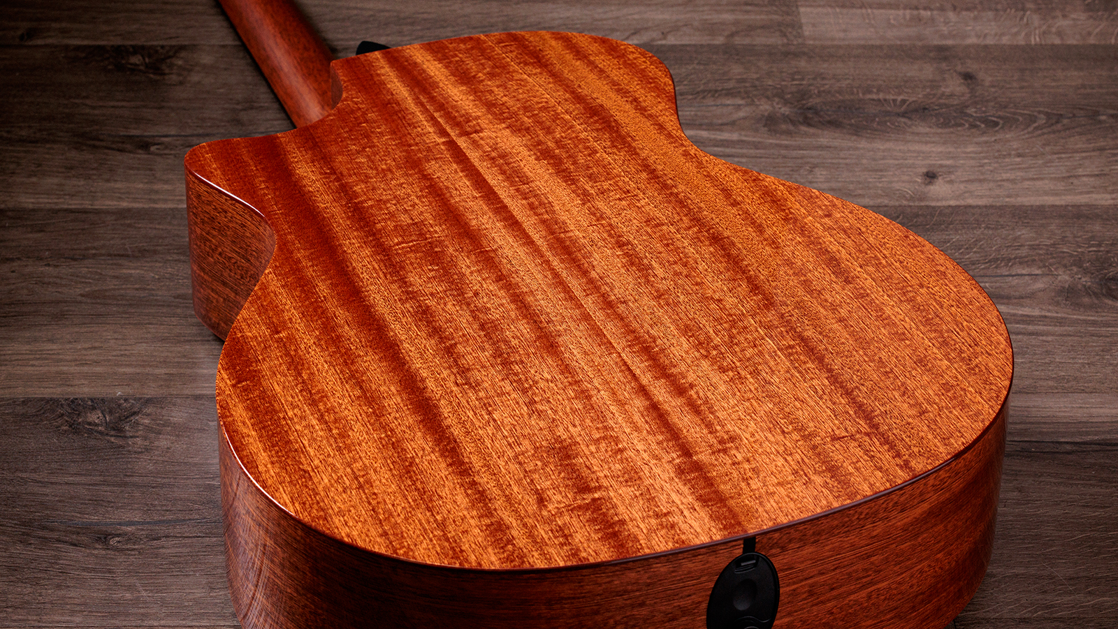 Taylor 324ce Studio Special Edition Next Gen. Grand Auditorium Cw Tout Acajou Eb Claria - Gloss Shaded Edgeburst Top - Folk guitar - Variation 5