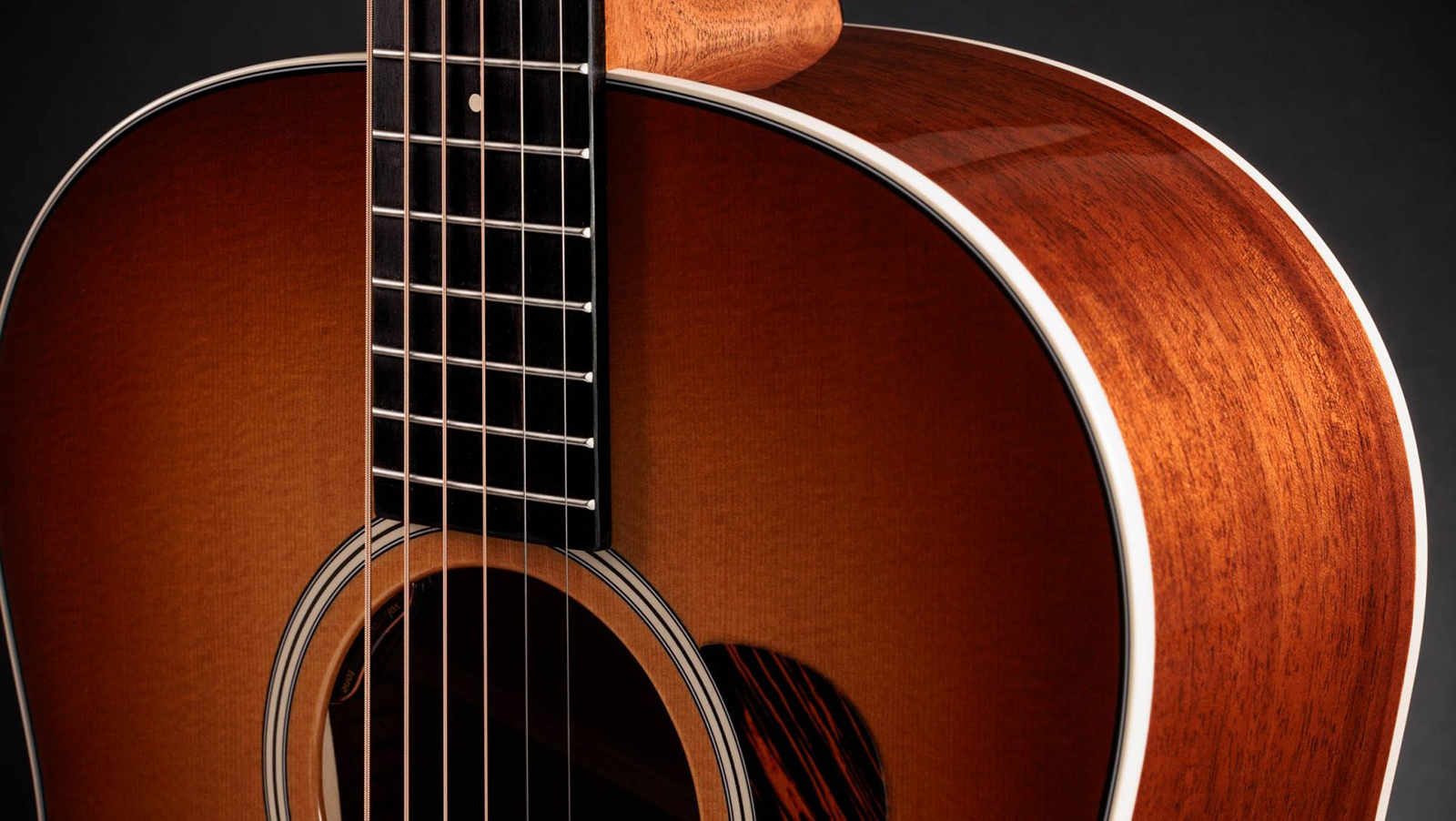 Taylor 517e Sb Gold Label Grand Pacific Epicea Acajou Eb - Sunburst Firestripe Pickguard - Folk guitar - Variation 2