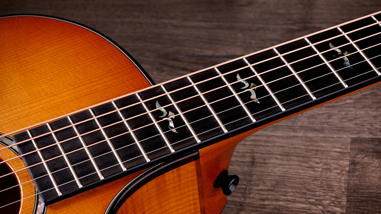 Taylor 614ce Next Gen. Grand Auditorium Cw Epicea Erable Eb Claria - Antique Blonde - Folk guitar - Variation 4