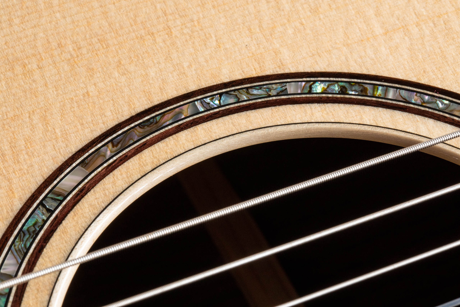 Taylor Guitare Classique Format 4/4 - Electro-acoustique - Classical guitar 4/4 size - Variation 7