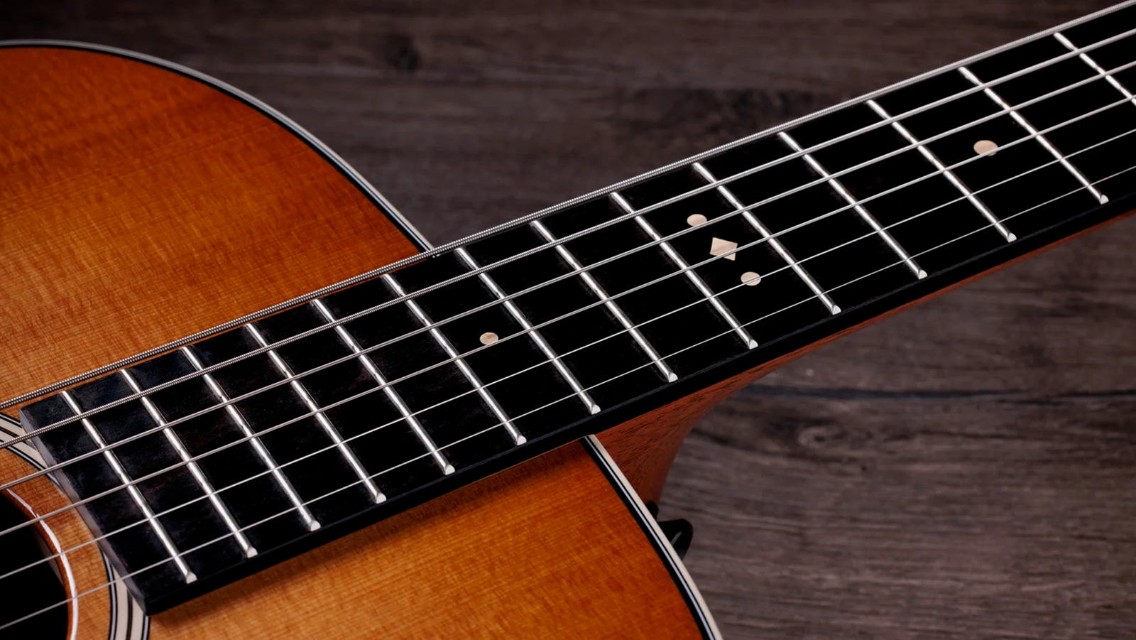 Taylor Trey Hensley 510e Special Ed. Gold Label Dreadnought Epicea Acajou Eb - Antique Blond - Folk guitar - Variation 3