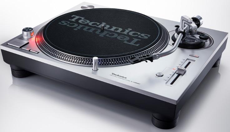 Turntable Technics SL-1200 MK7 EG silver