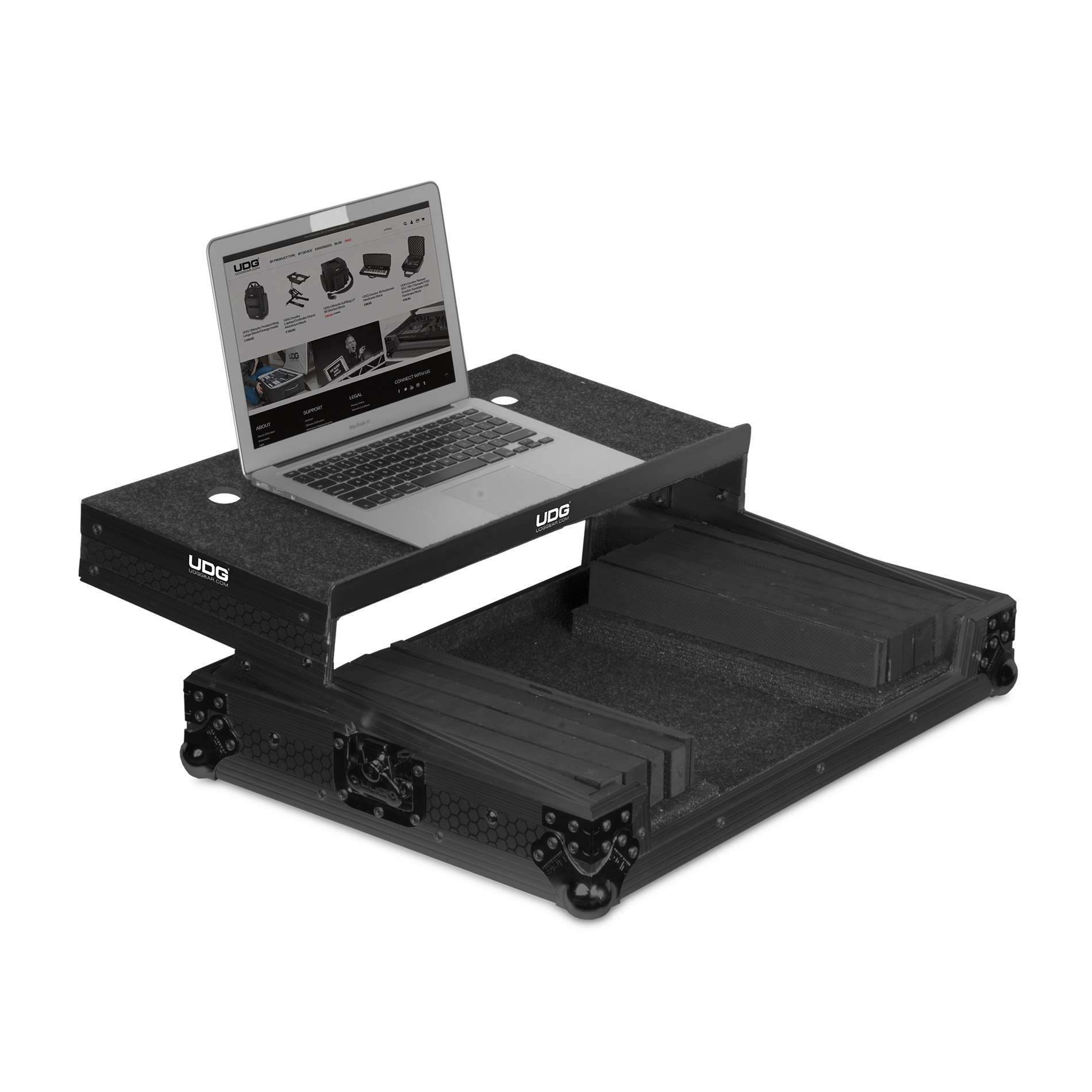 Udg U 91019 Bl3 - DJ flightcase - Variation 1