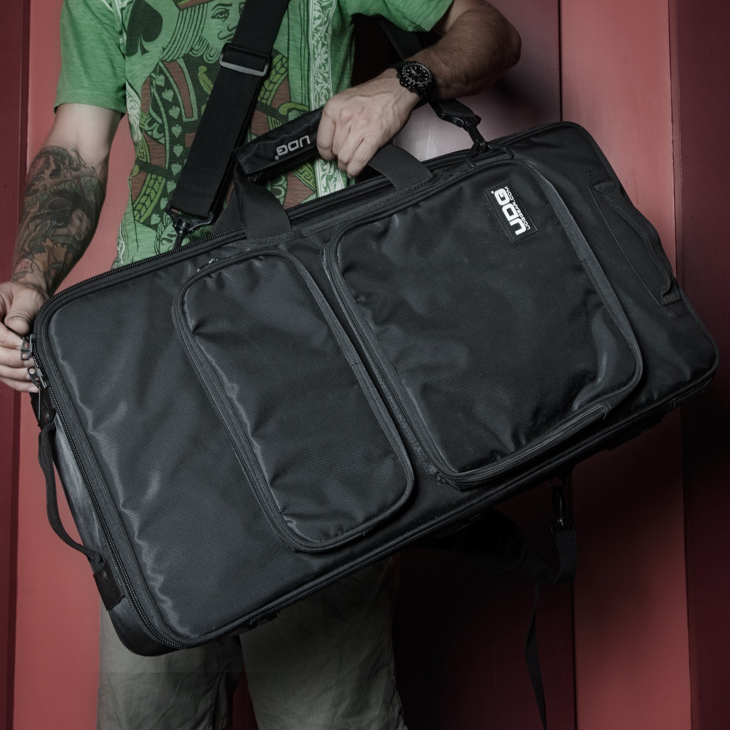 Udg Ultimate Midi Controller Backpack Large Black/orange Inside Mk2 - DJ trolley - Variation 4