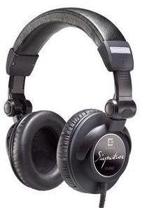 Closed headset Ultrasone Signature Studio