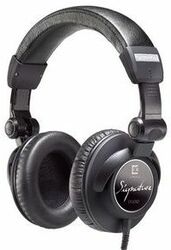 Closed headset Ultrasone Signature Studio