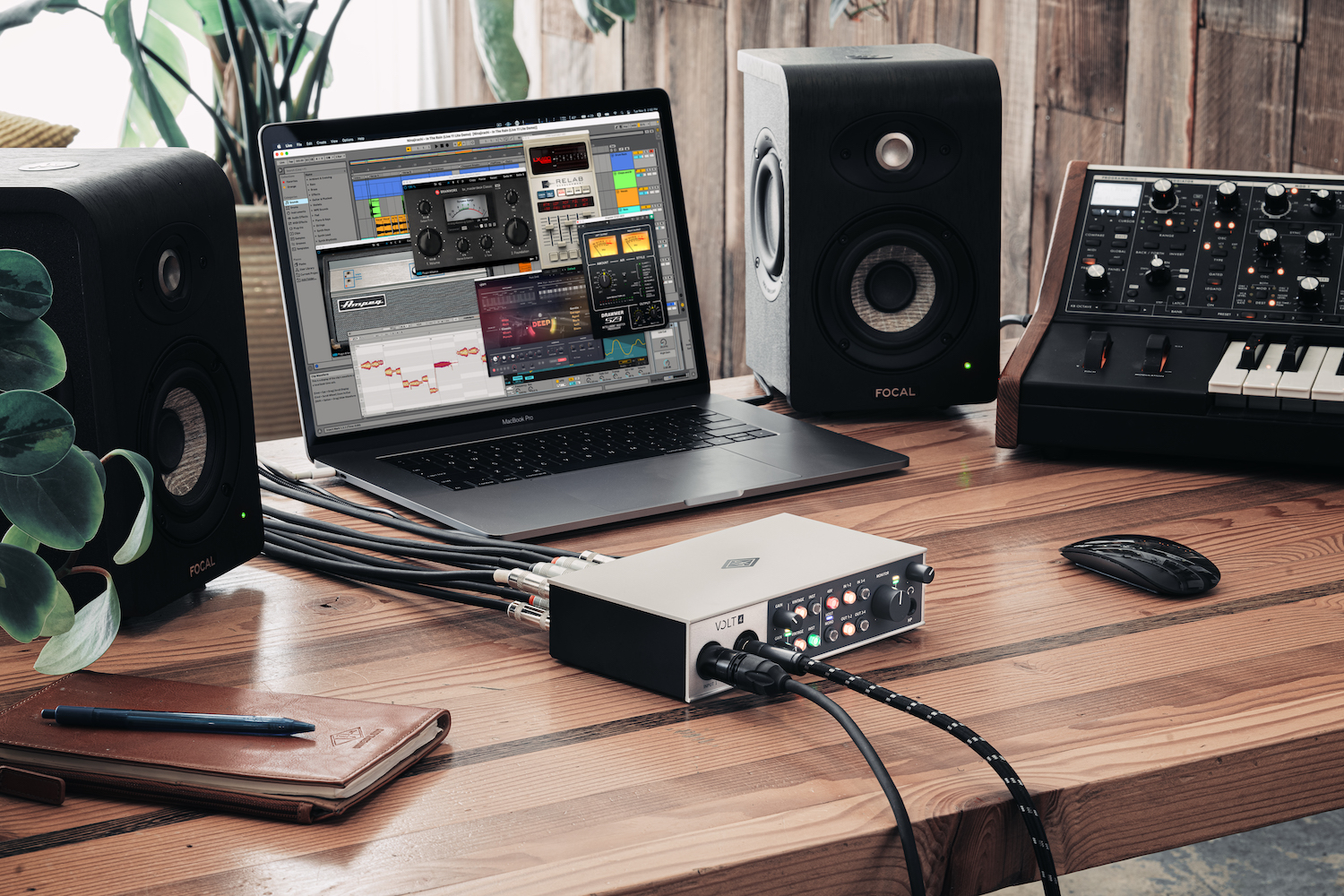 Universal Audio Volt 4 « Carte son, Interface audio