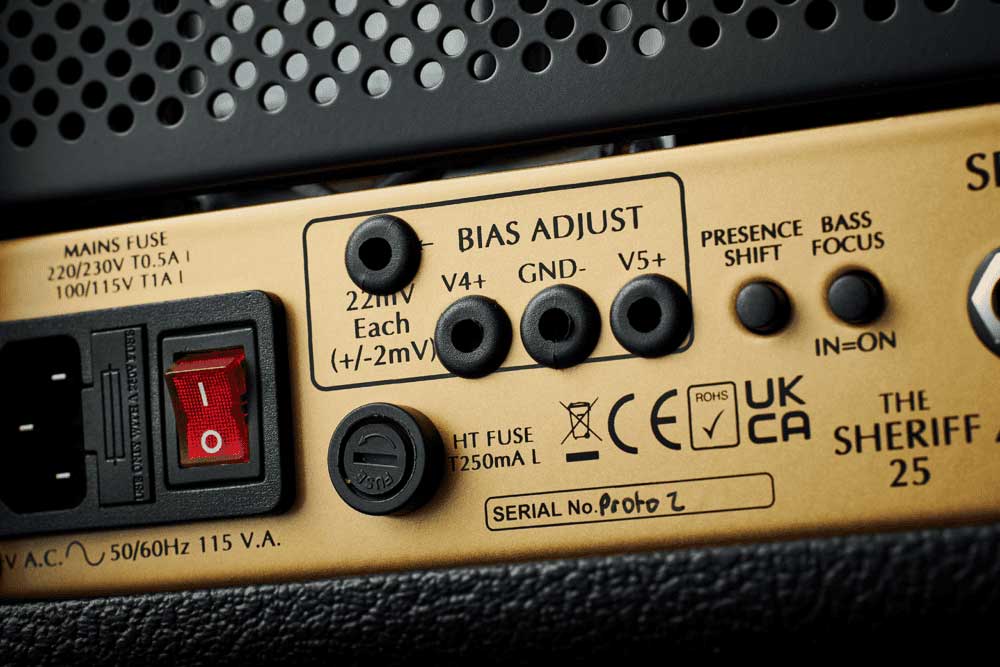 Victory Amplification Sheriff 25 Compact Head 25w El86/el84 - Electric guitar amp head - Variation 4