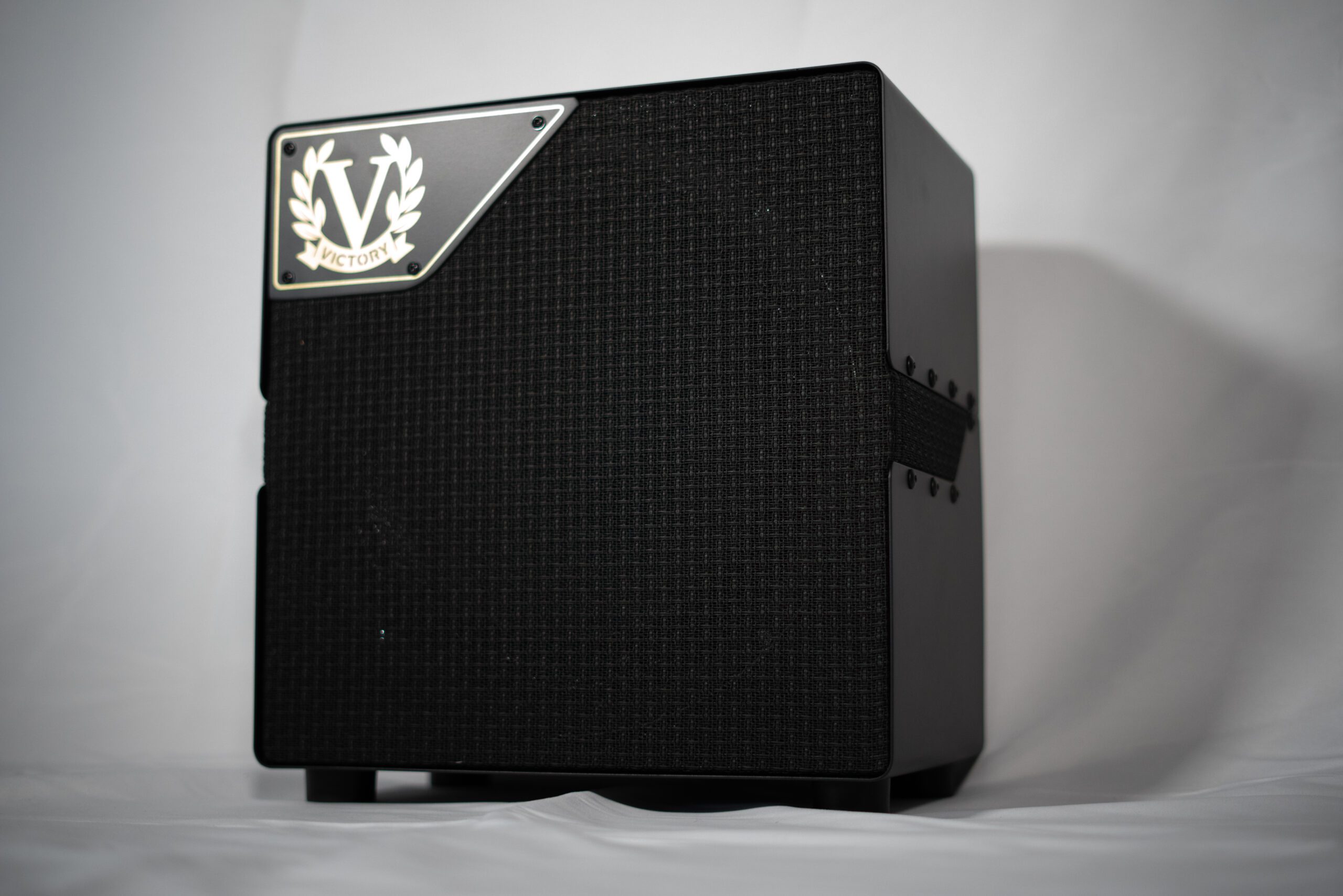 Victory Amplification V112 Sheriff Lunchbox Cabinet 80w 1x12 - Electric guitar amp cabinet - Variation 2