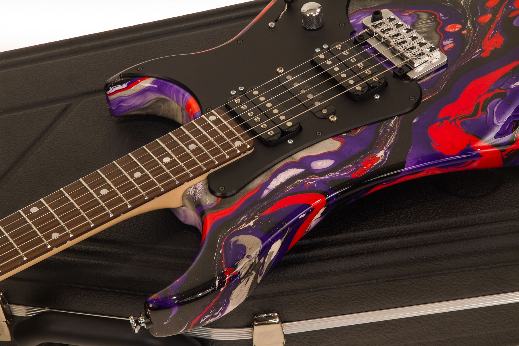 Vigier Excalibur Supraa Hsh Trem Rw - Rock Art Purple Red Black - Str shape electric guitar - Variation 2