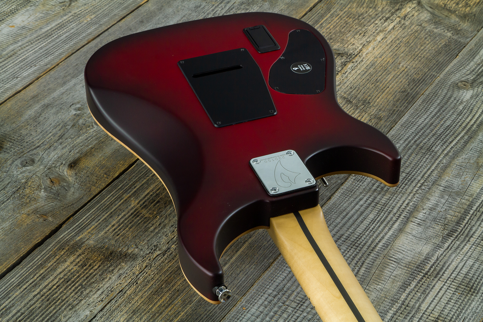 Vigier Excalibur Ultra Hsh Trem Mn - Double Ruby Fade Matte - Str shape electric guitar - Variation 7