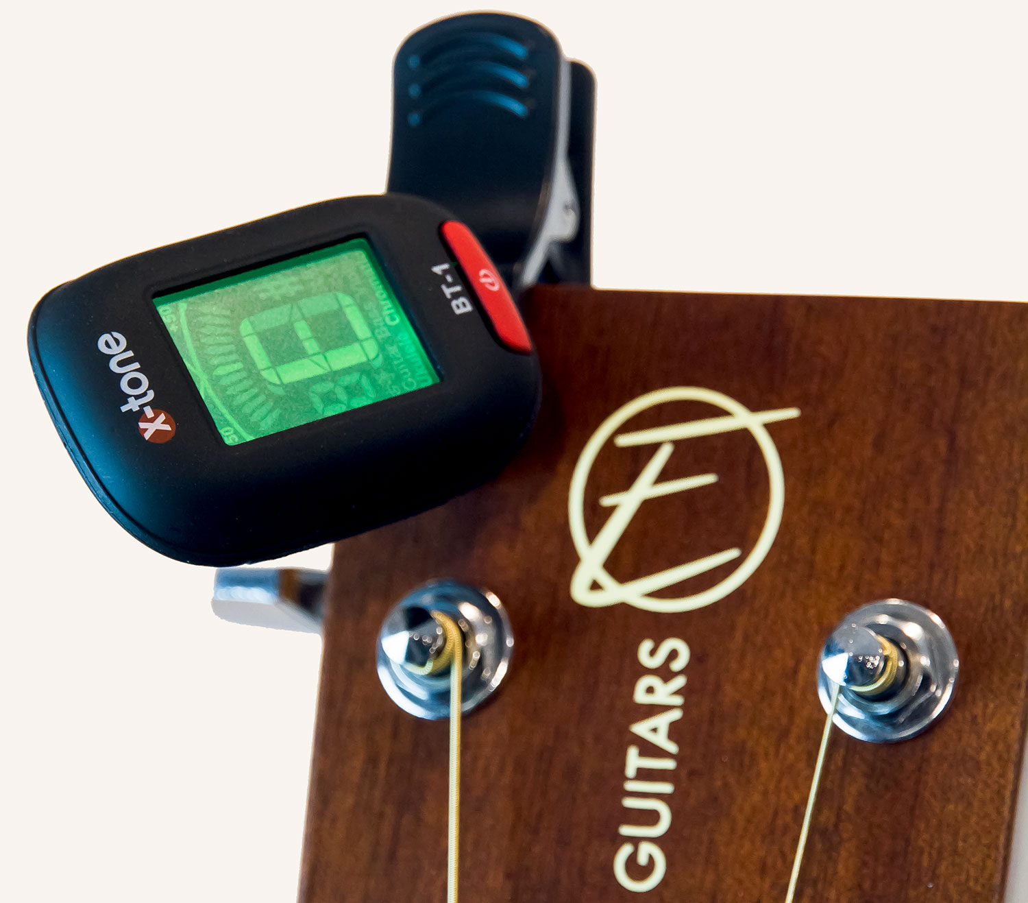 X-tone 3110 Clip-on Tuner Pince - Guitar tuner - Variation 6