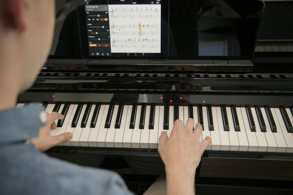 Yamaha Csp150 - Polished Ebony - Digital piano with stand - Variation 4