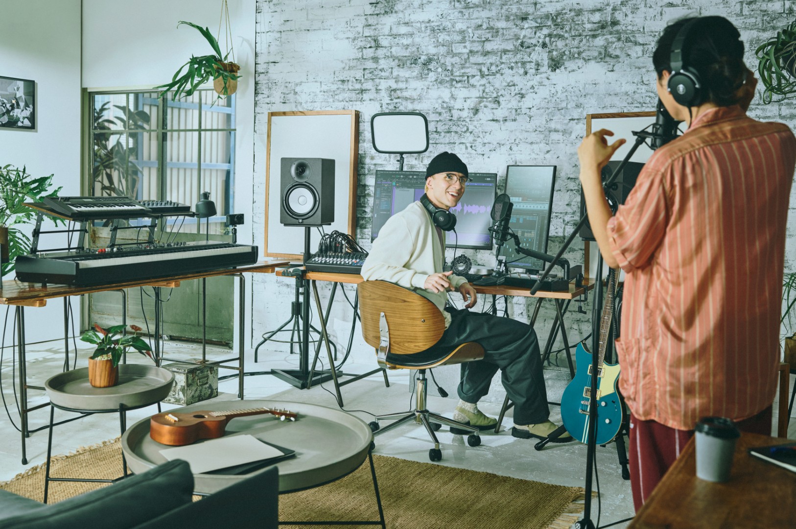 Yamaha Mgx16 White - Digital mixing desk - Variation 6