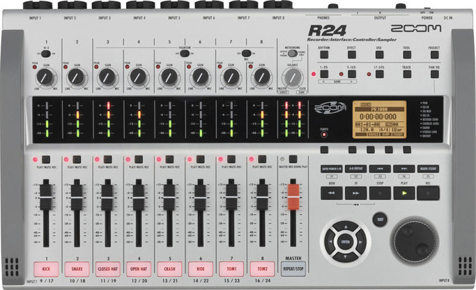 Zoom R24 - Multi tracks recorder - Main picture