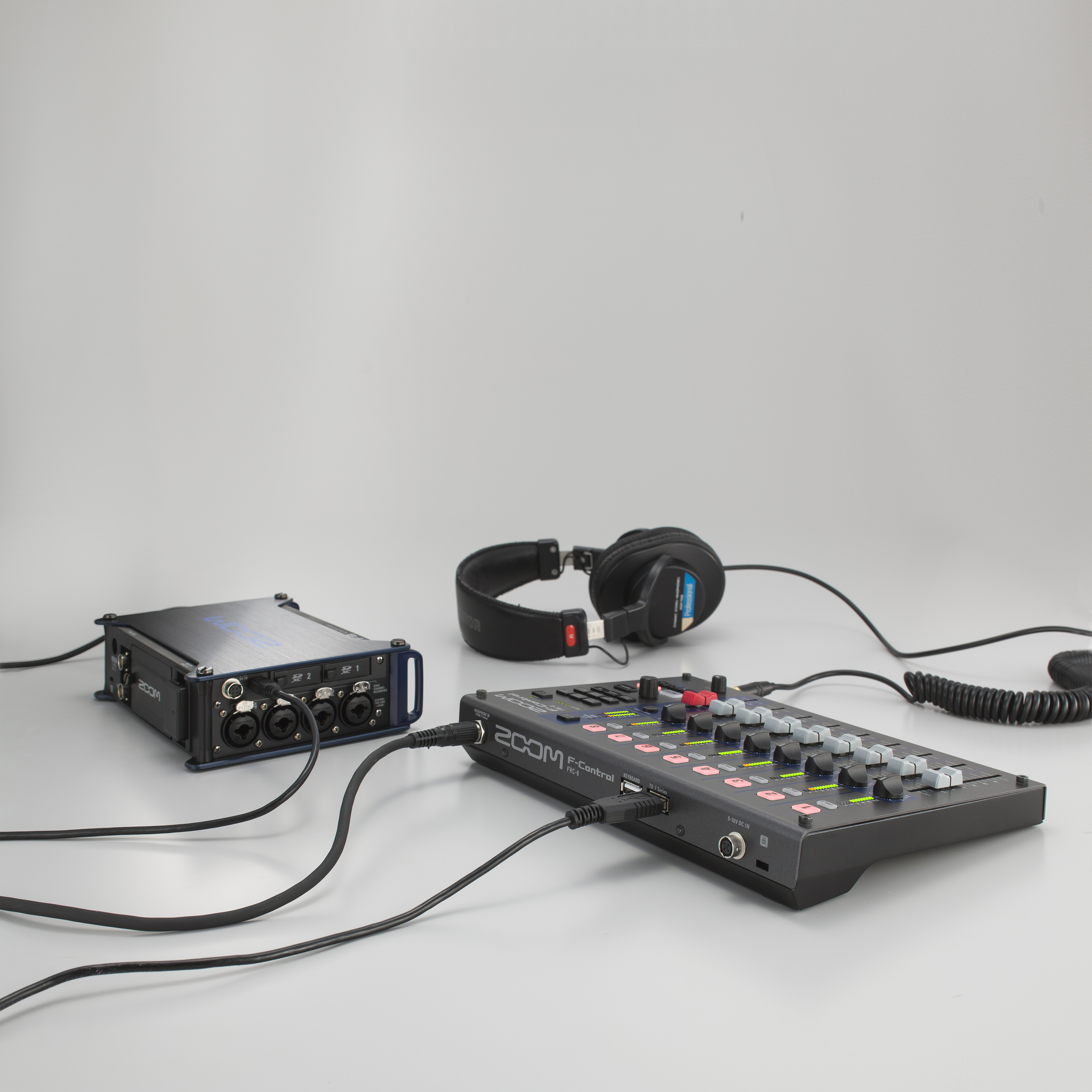 Zoom F-control Frc-8 - Multi tracks recorder - Variation 3