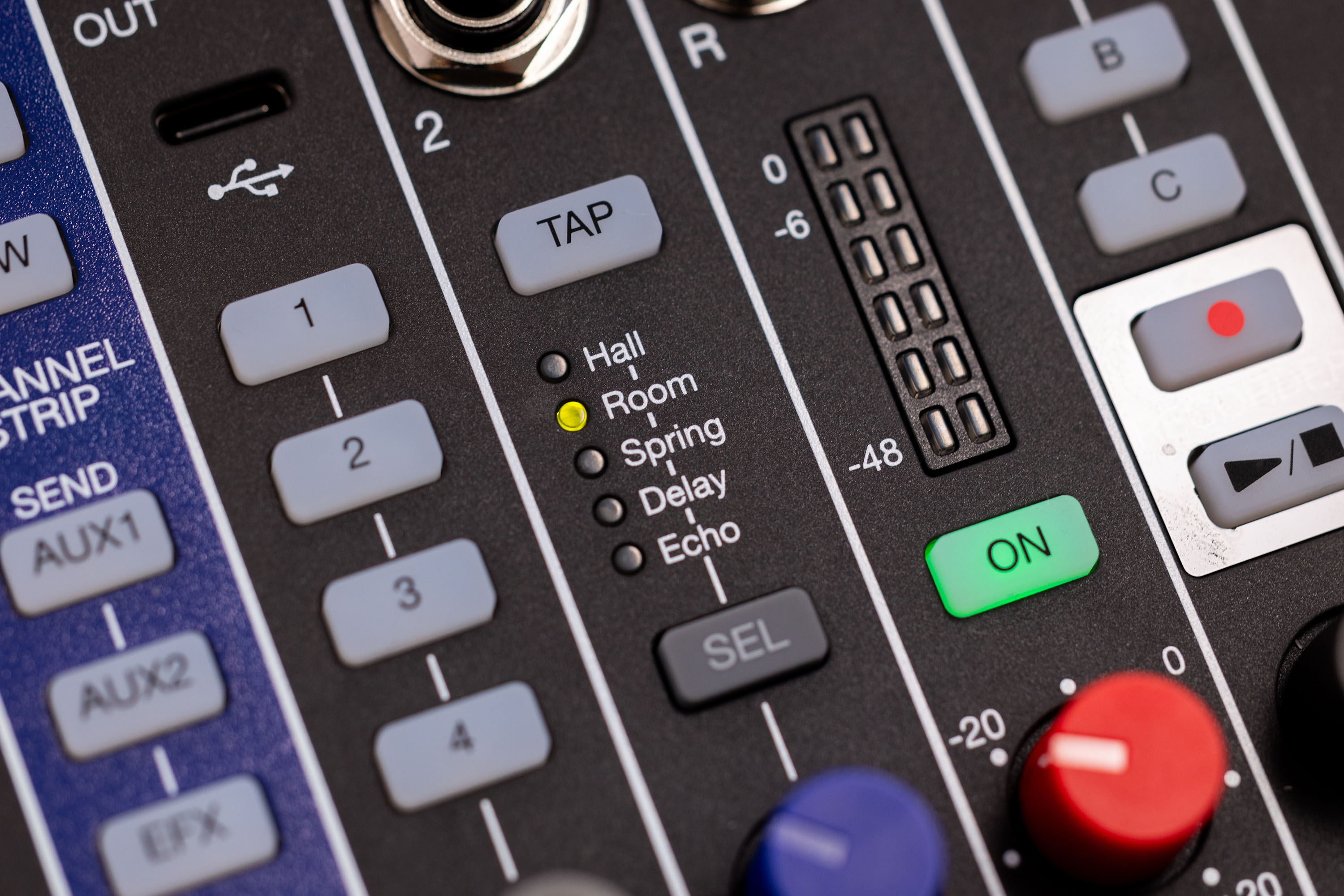 Zoom Livetrak L6 - Analog mixing desk - Variation 7