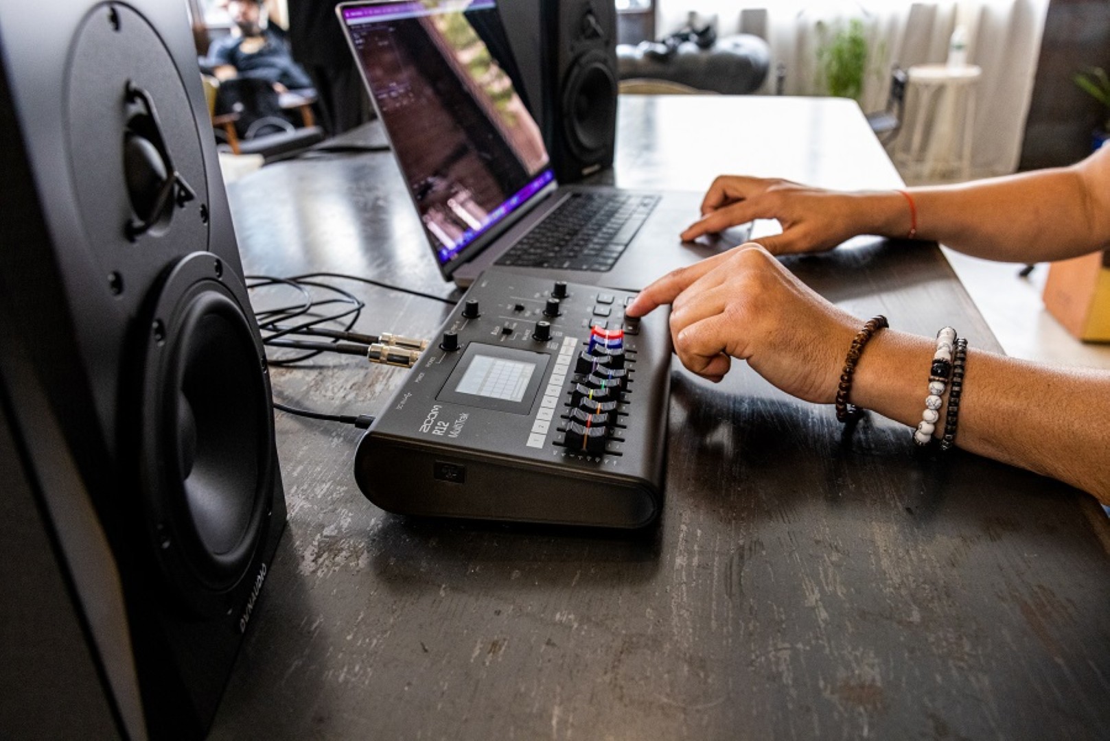 Zoom R12 - Multi tracks recorder - Variation 10